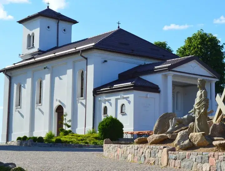 Sanktuarium Święta Woda: Historia, cuda i pielgrzymki w sercu Podlasia