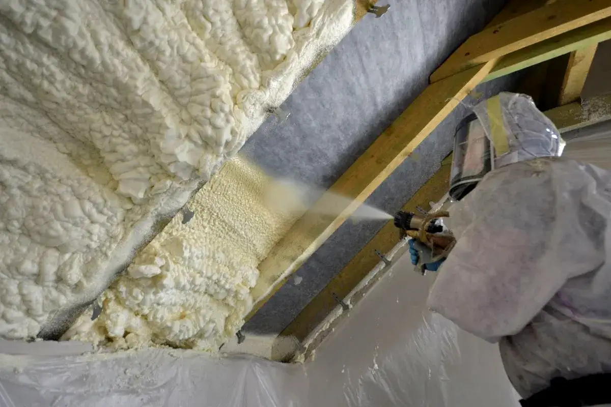 Izolacja domowa: co to jest i jak uniknąć błędów w trakcie?