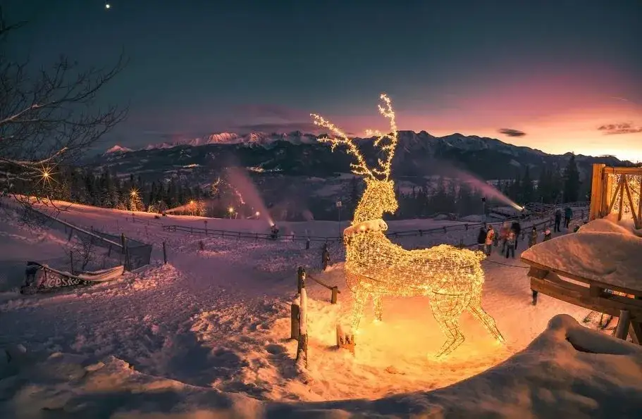 Święta w Sudetach - niezapomniany czas wśród górskich tradycji i atrakcji