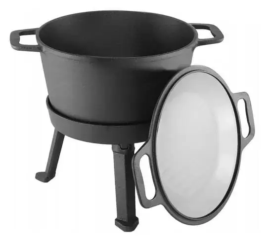 Kociołek żeliwny czy emaliowany - co wybrać, aby nie żałować?