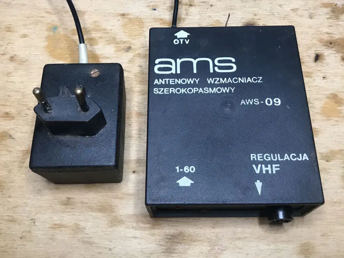 Wzmacniacz AMS DVB-T2: Koniec z kratkowaniem? Pełny poradnik.