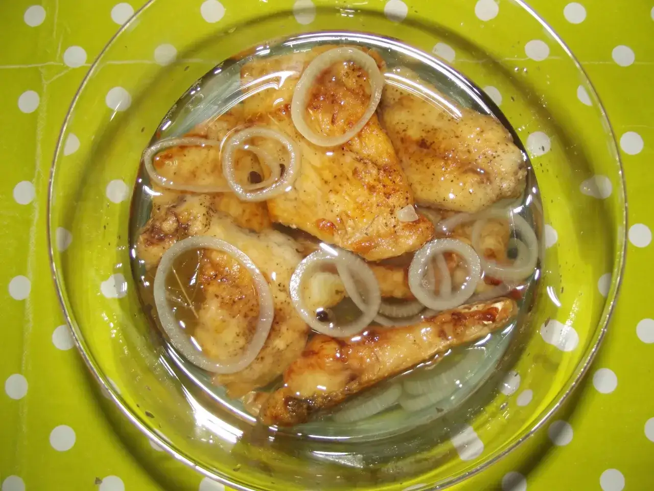 Zalewa octowa do ryb: Złote proporcje i przepis na idealny smak