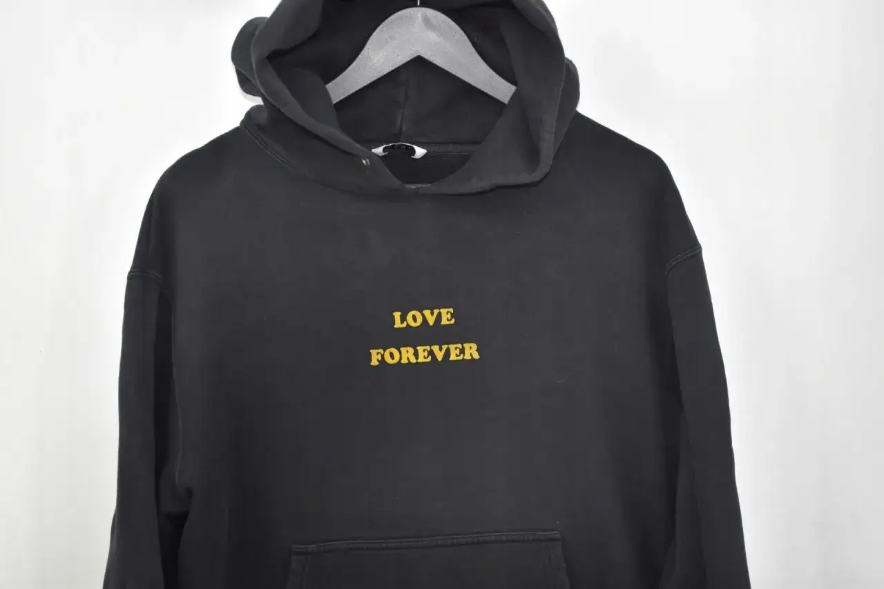 Opinie o bluzach Miłość.co: co warto wiedzieć przed zakupem