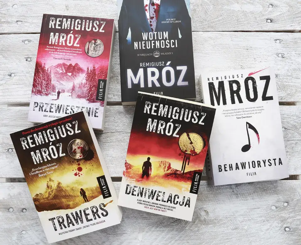 Ile książek napisał Remigiusz Mróz? Zaskakująca liczba dzieł!