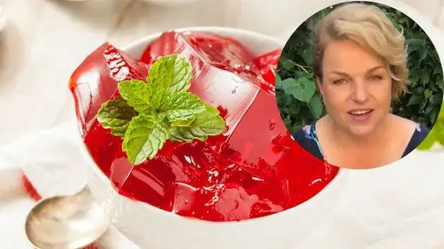 Idealna galaretka: Przepis, triki i ratunek, gdy nie tężeje