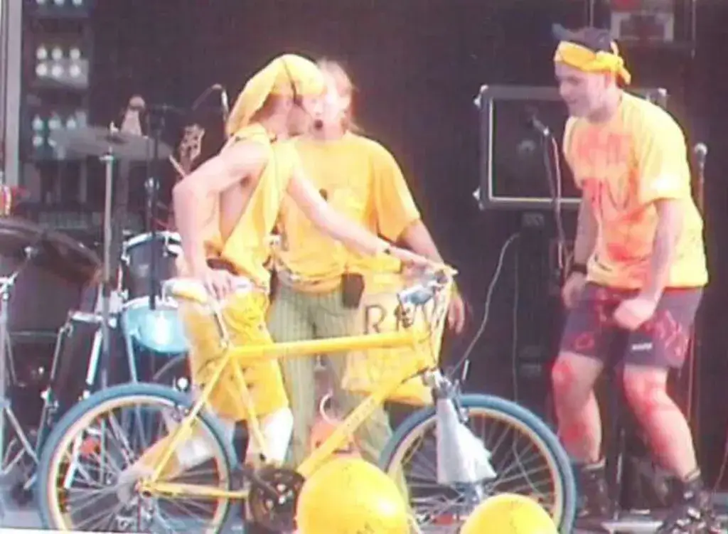 Ile kosztuje SMS do RMF FM? Sprawdź, aby uniknąć nieprzyjemnych niespodzianek!