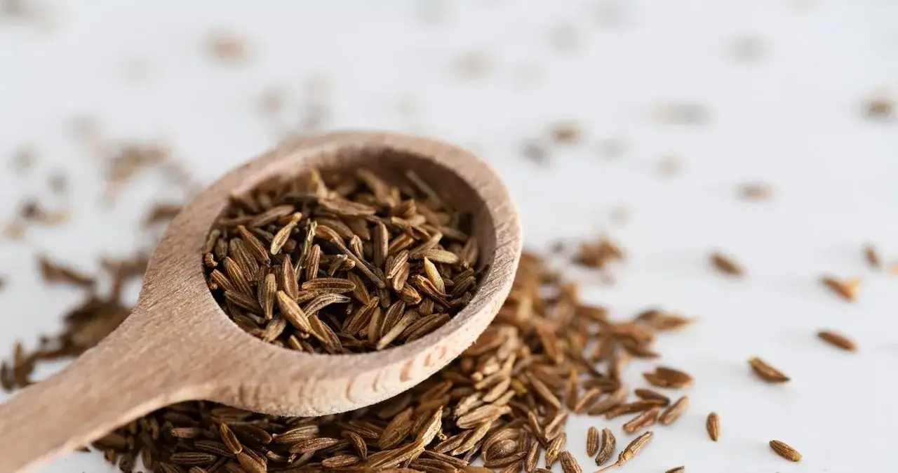 Skuteczne sposoby na odchudzanie z kminem rzymskim - jak stosować?