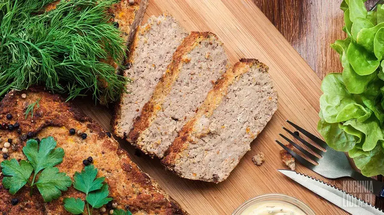 Jak przyprawić pasztet drobiowy? Klucz do niezapomnianego smaku.