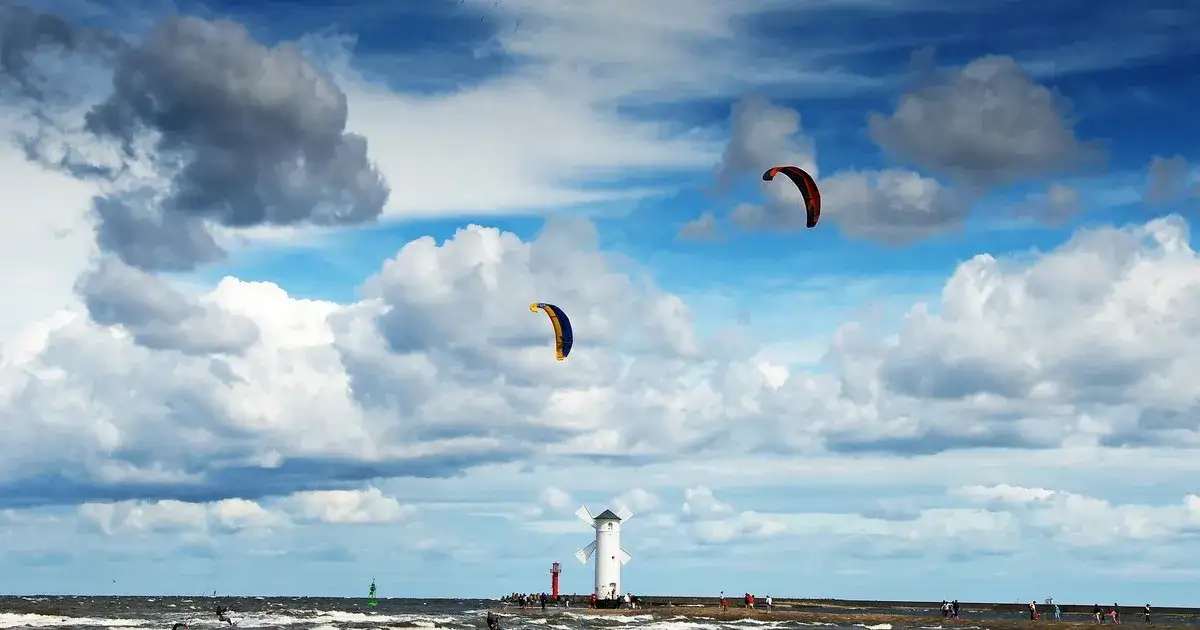 Na jakiej wyspie leży Świnoujście? Odkryj fascynującą lokalizację!