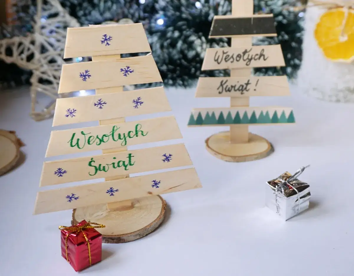 Jak stworzyć piękną choinkę z listewek DIY - proste kroki i pomysły