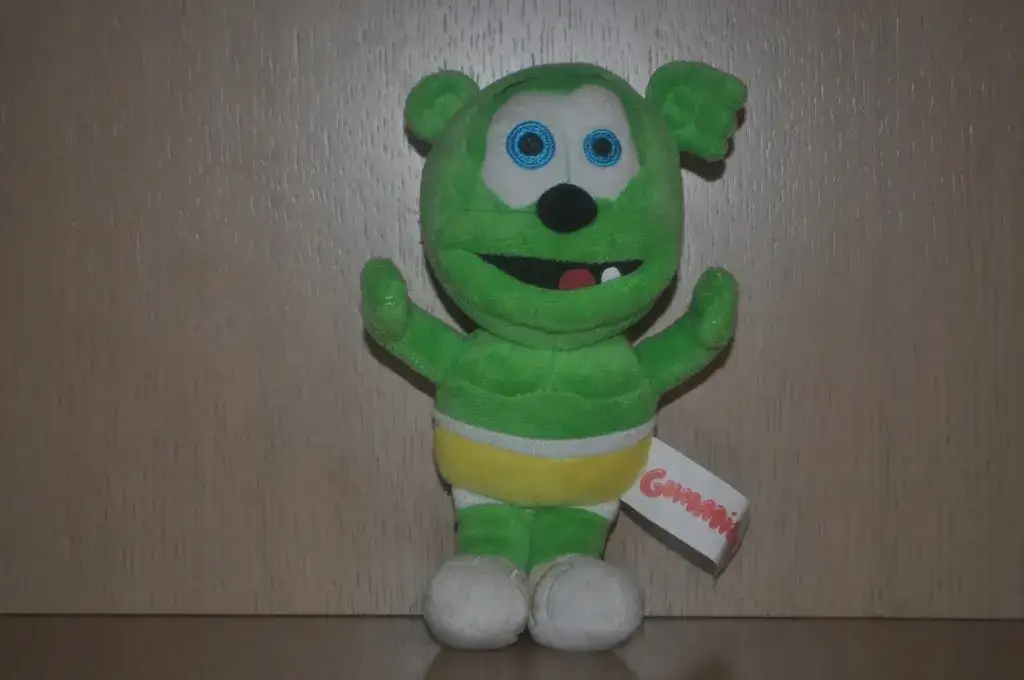 Gumi Miś zabawka – idealny pluszak dla Twojego dziecka z dźwiękiem