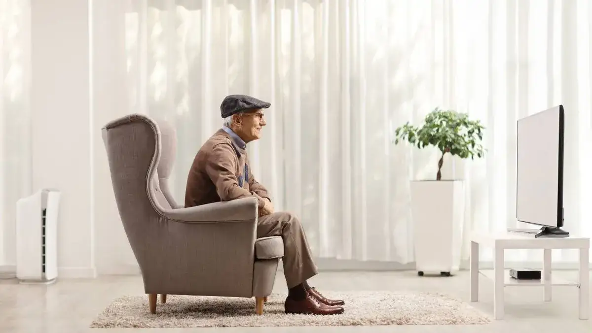 Jak urządzić pokój dla seniora, aby zapewnić mu bezpieczeństwo i komfort