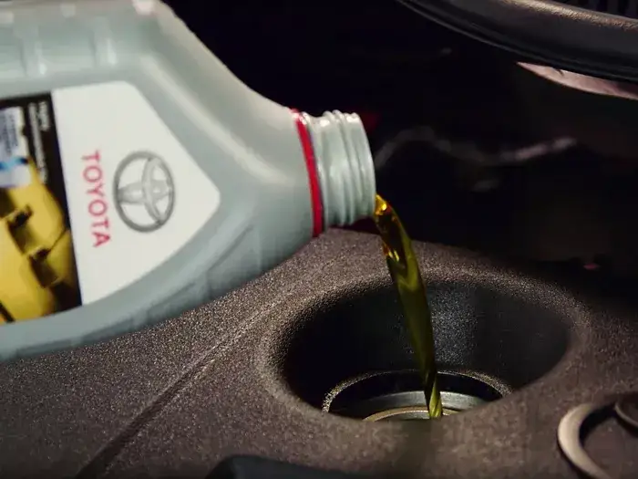 Wymiana oleju w Toyota Corolla - co ile kilometrów i ważne wskazówki
