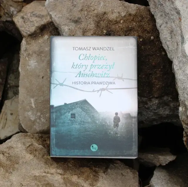 Książka człowiek który wkradł się do Auschwitz - poruszająca historia odwagi