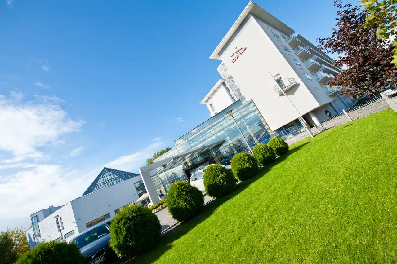 Ikar Plaza Kołobrzeg ile gwiazdek? Sprawdź, co naprawdę oferuje