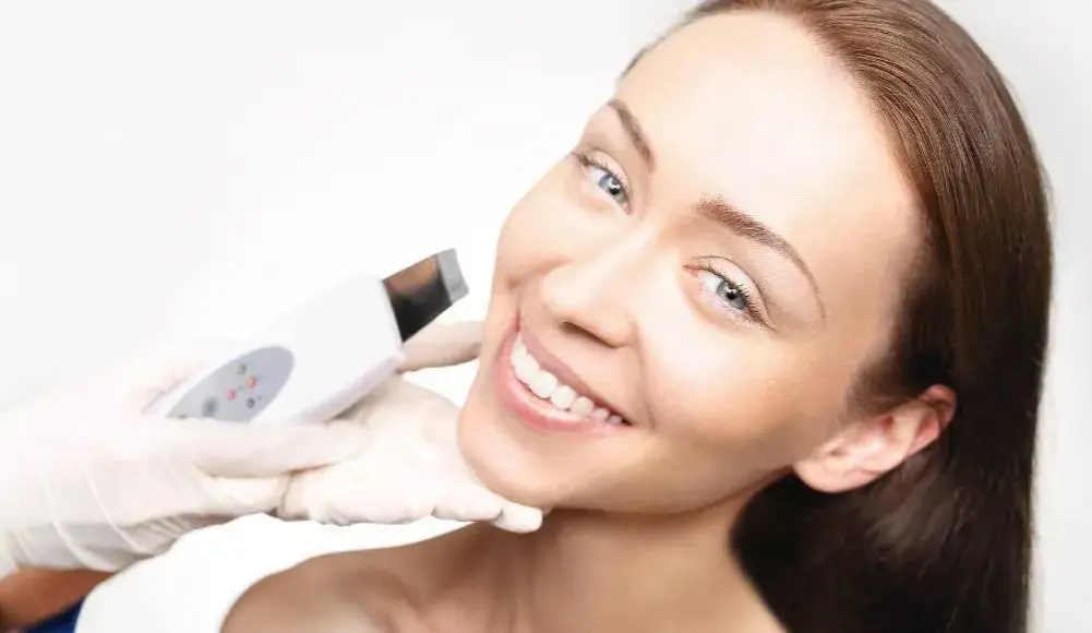 Jakie kosmetyki do peelingu kawitacyjnego, aby uniknąć podrażnień?