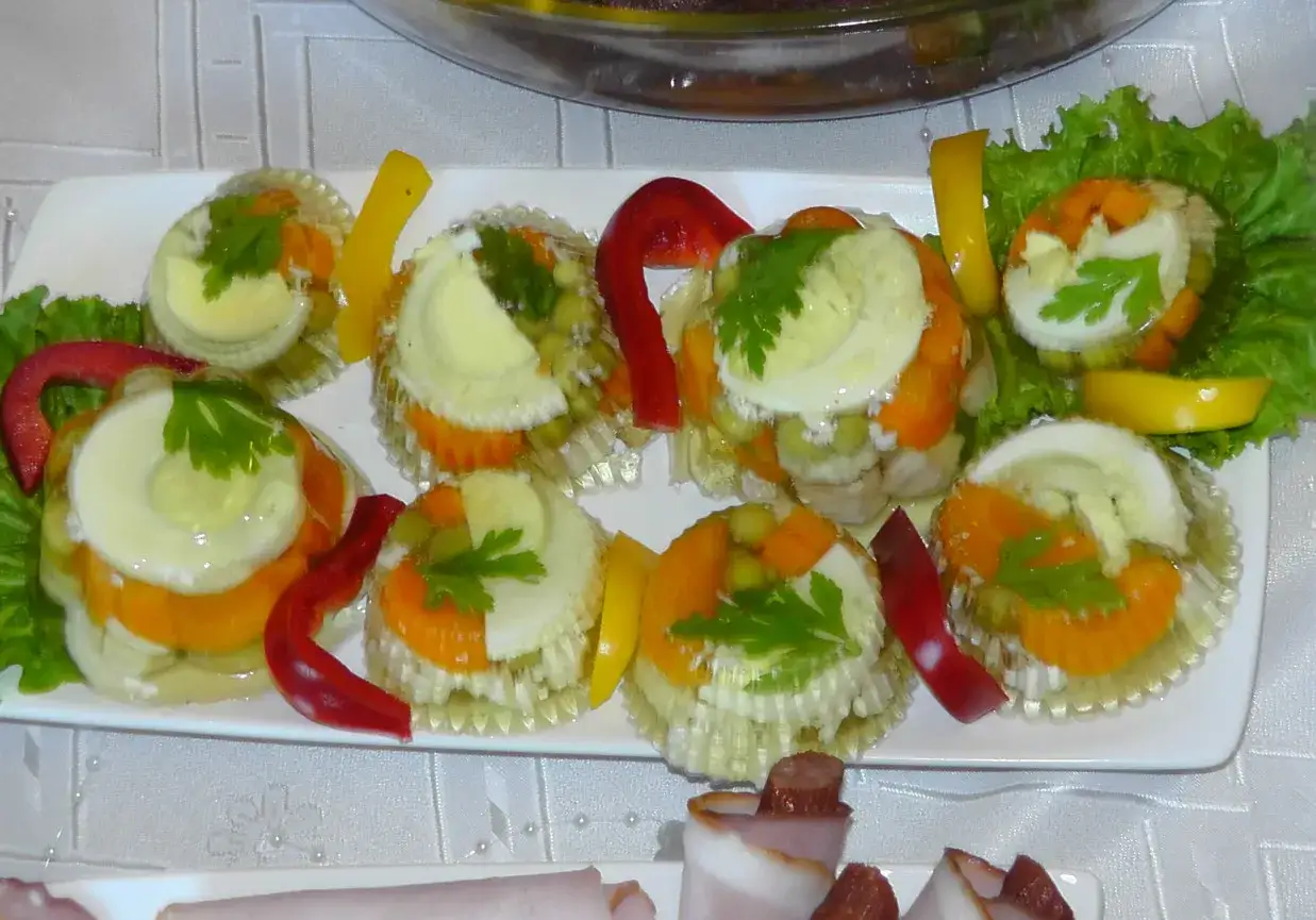 Jak zrobić galaretkę drobiową - proste składniki i sprawdzone porady