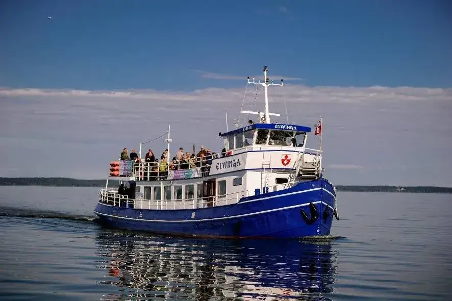 Jak dojechać z Warszawy do Krynicy Morskiej - najtańsze i najszybsze opcje