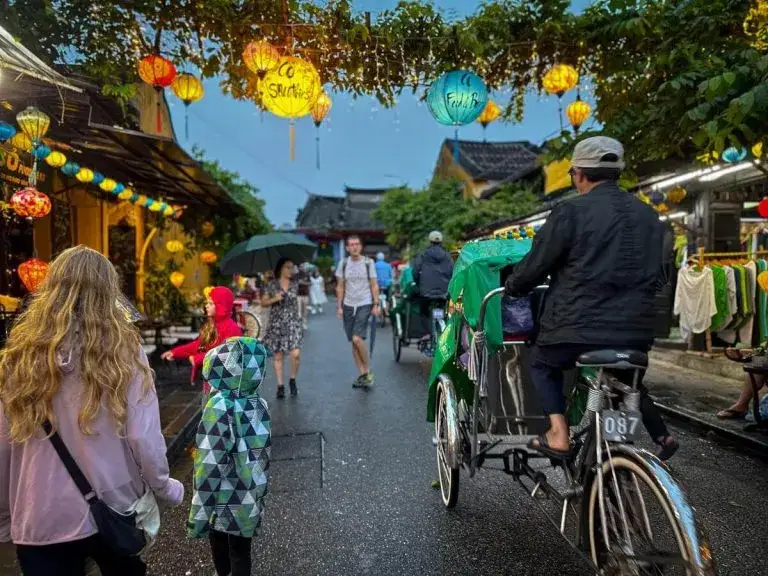 Wietnam z dziećmi co warto wiedzieć przed podróżą z rodziną