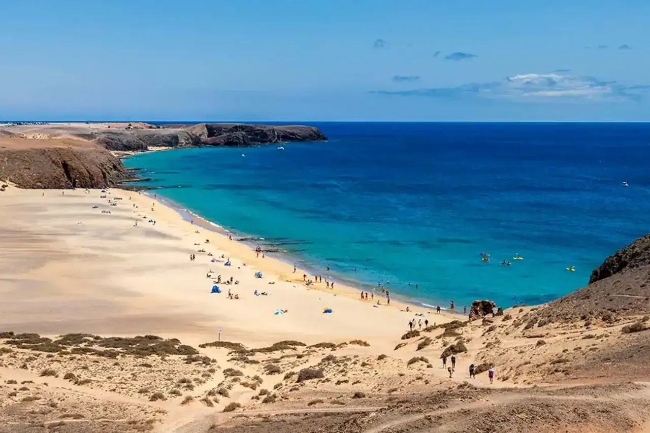 Wyspy Kanaryjskie kiedy jechać: uniknij tłumów i wysokich cen