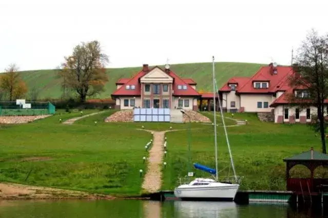 Noclegi nad jeziorem Wąsosz w Kujawsko-Pomorskiem – najlepsze opcje