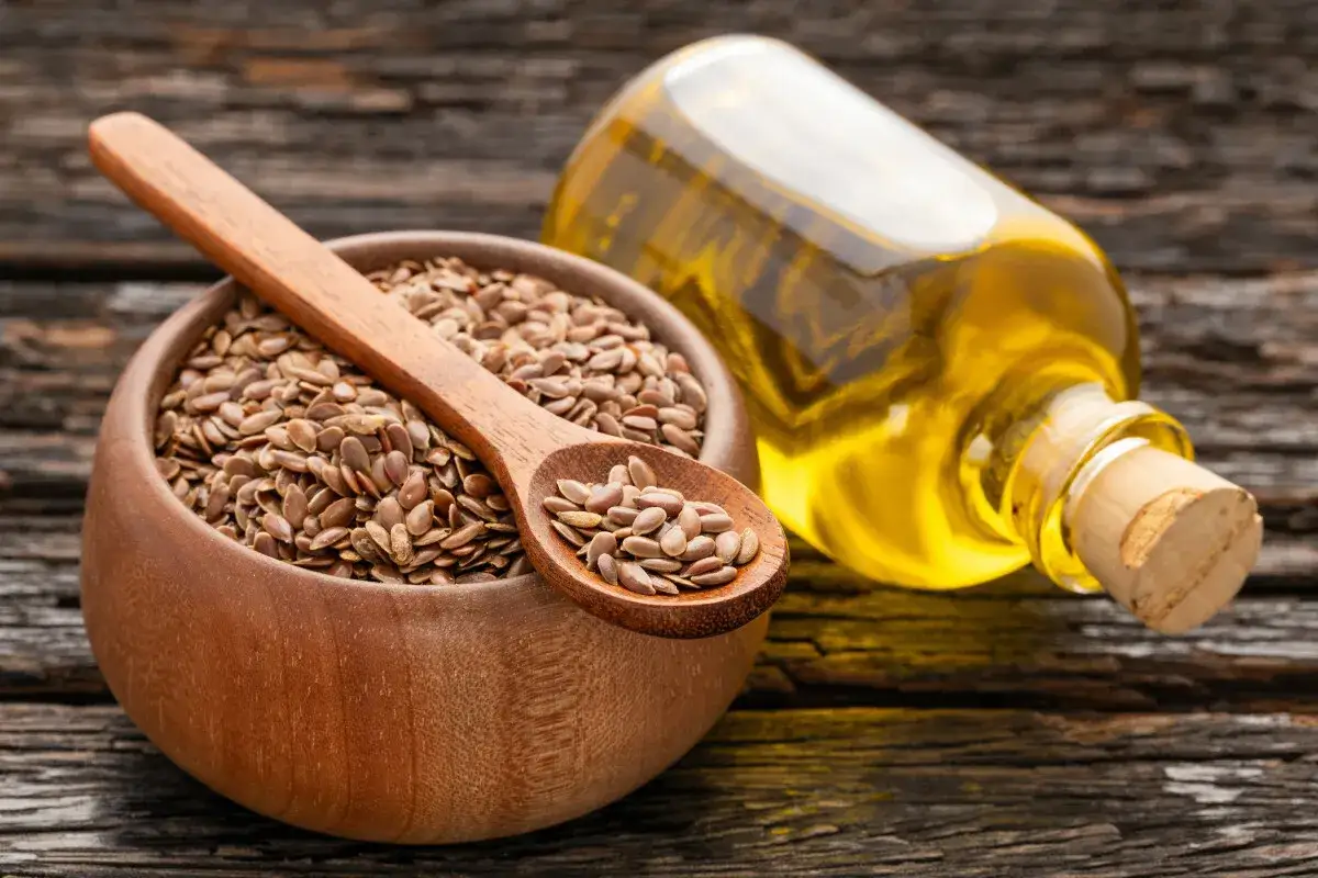 Olej lniany czy oliwa z oliwek? Wybierz mądrze! Porównanie