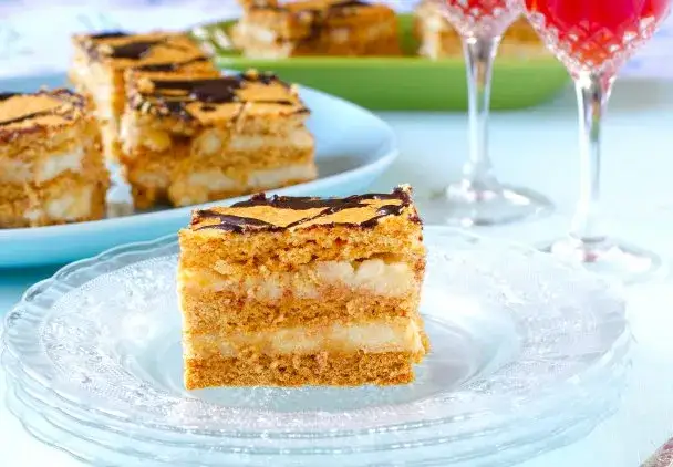 Cudak ciasto przepis na pyszny i efektowny deser na każdą okazję