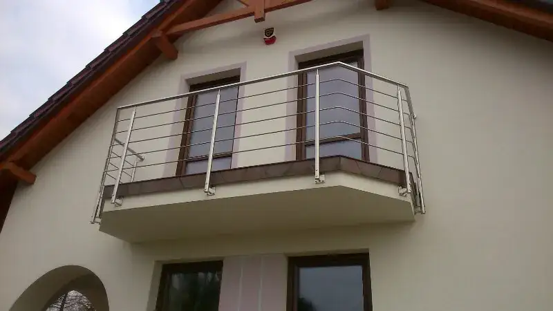 Jak tanio zrobić balustradę na balkonie i zaoszczędzić na kosztach