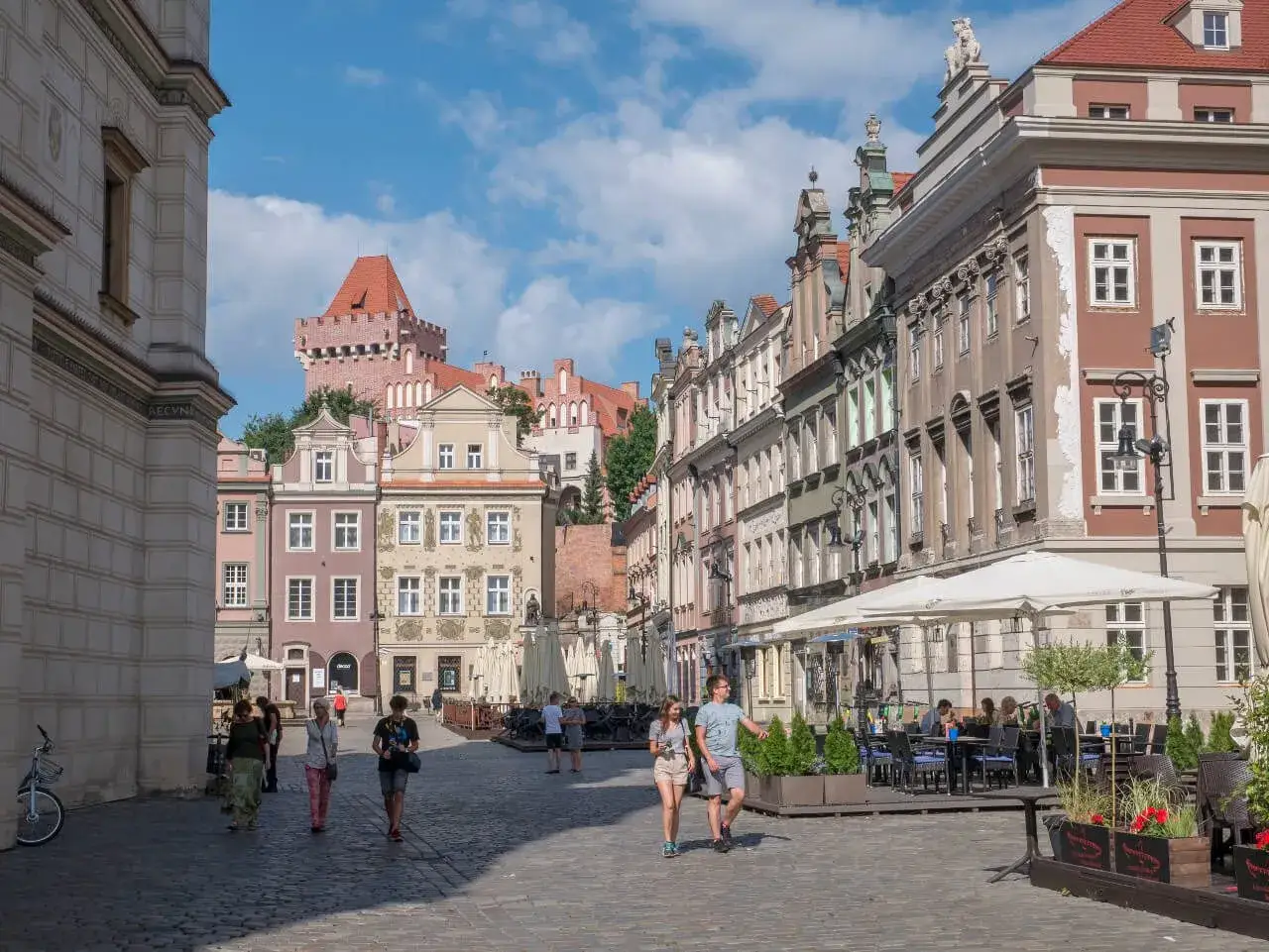 Gdzie leży Poznań? Odkryj jego lokalizację i ciekawe miejsca