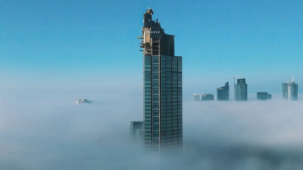 Największy budynek w Polsce – zaskakujące fakty o Varso Tower