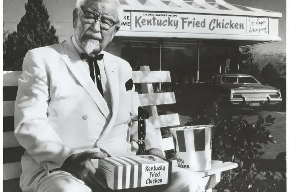 Jak powstało KFC? Historia, która zaskoczyła cały świat