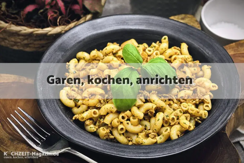 Nudeln mit Haschee: Omas gelingsicheres Rezept entdecken