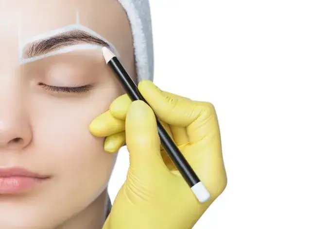 Ile trzyma się henna na brwiach i włosach – poznaj sekrety trwałości