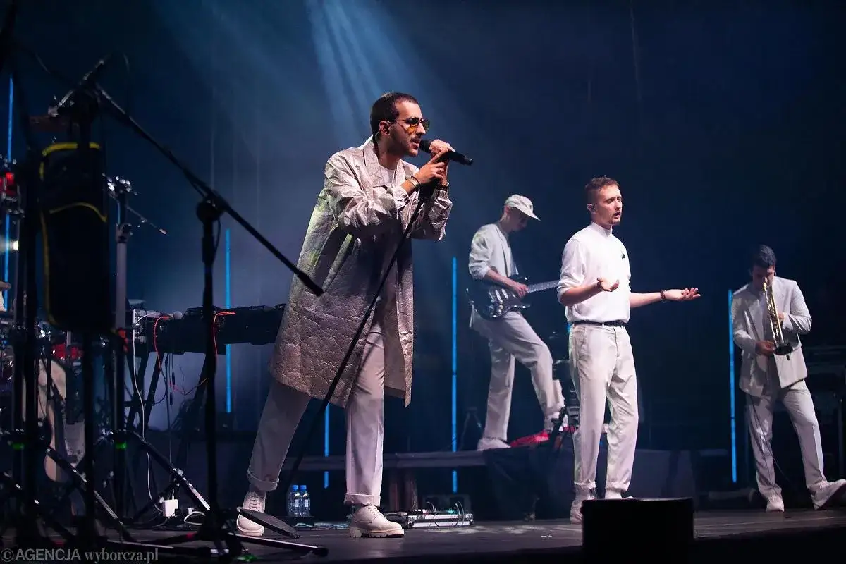 Koncert Bass Astral: Ile trwa? Zaplanuj idealny wieczór!