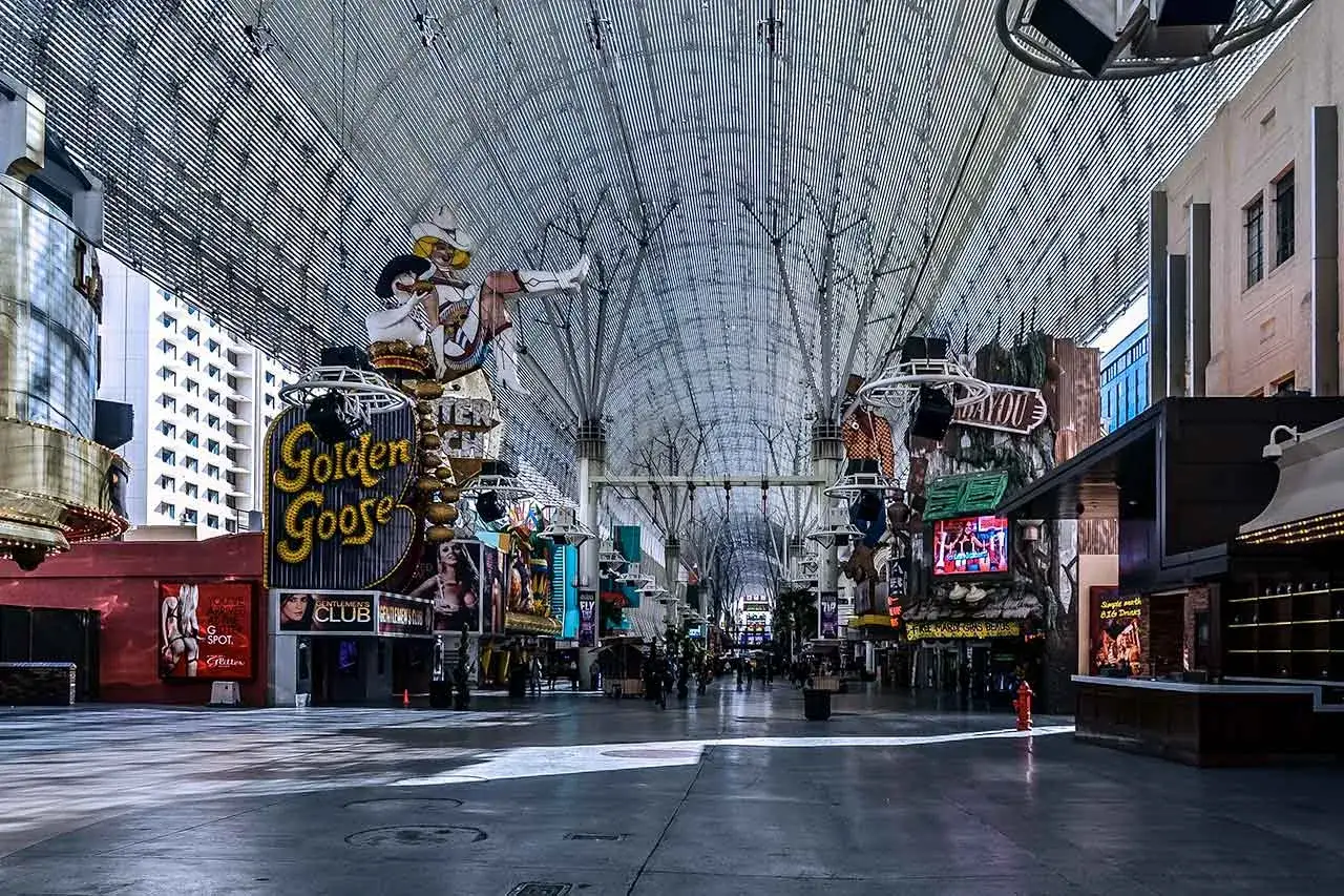 Las Vegas: historia powstania miasta hazardu i rozrywki