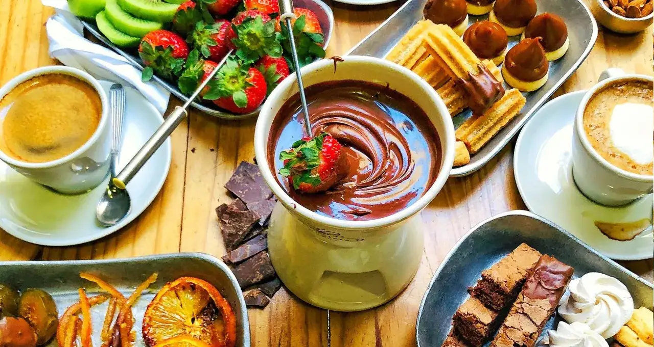 Fontanna czekoladowa jak przygotować – proste kroki i najlepsze triki