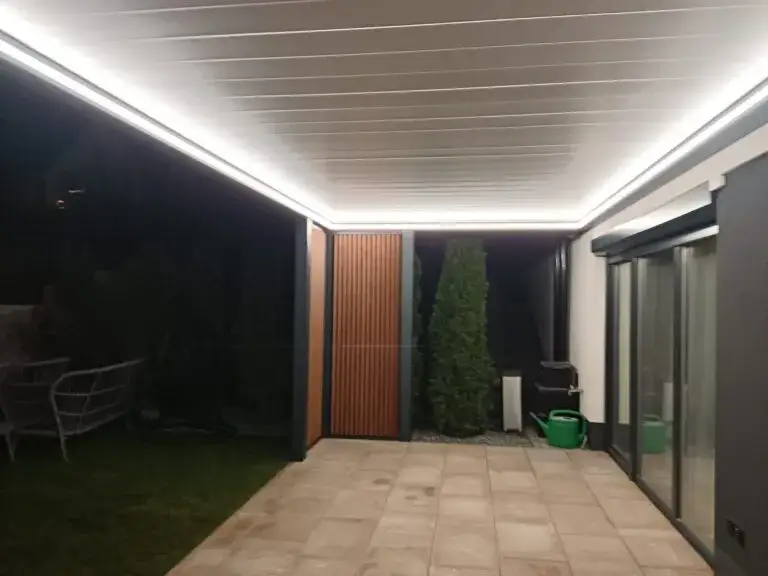 Jak skutecznie zadaszyć pergolę – najlepsze materiały i porady