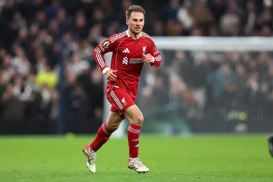 Mecze piłkarskie dziś: Transmisje TV, online i Mecz Dnia!