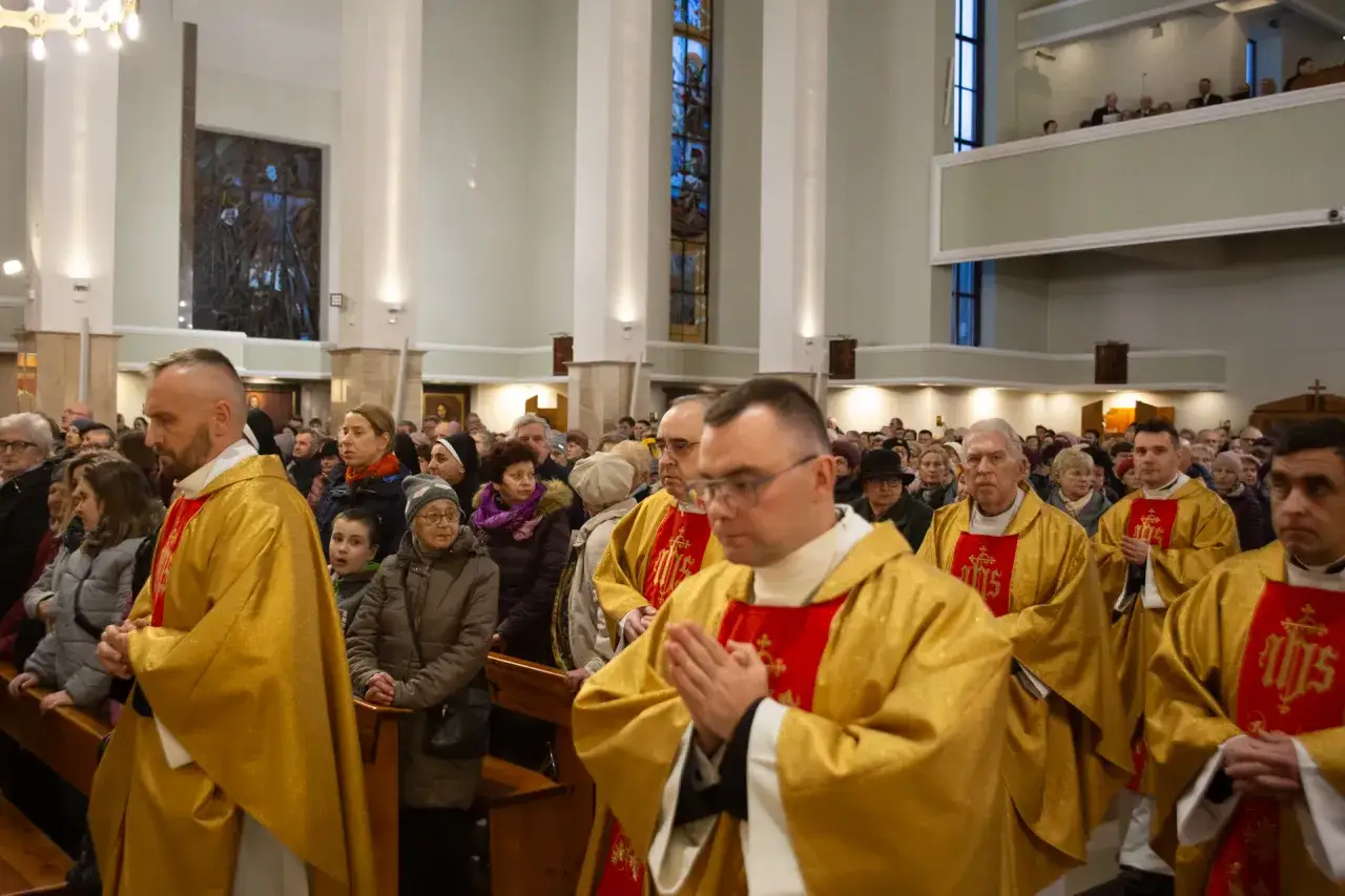 Jak wygląda msza w Wielki Czwartek? Odkryj jej niezwykłe rytuały