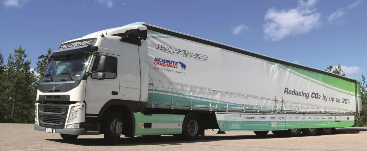 Ile waży ciężarówka z naczepą? Uniknij kar poznaj limity!