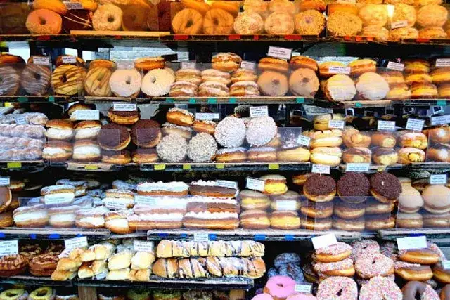 Gdzie zjeść w Bytomiu? Odkryj najlepsze miejsca na smaczne posiłki