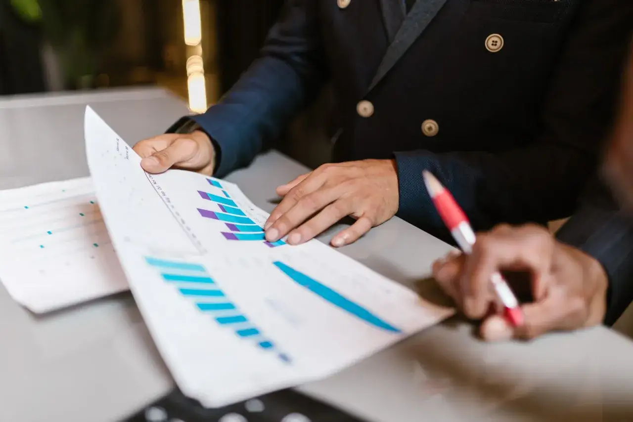 Ile trwa apelacja w Warszawie? Czas oczekiwania w sprawach karnych i frankowych