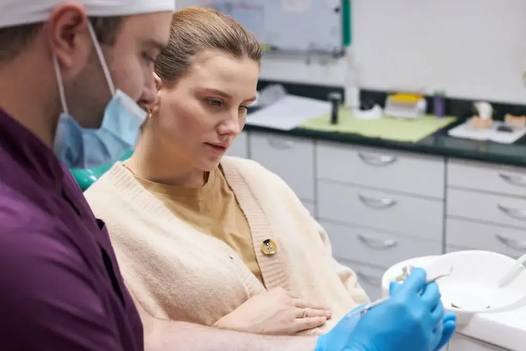 Ciąża a dentysta: Bezpieczne znieczulenie rozwiewamy obawy