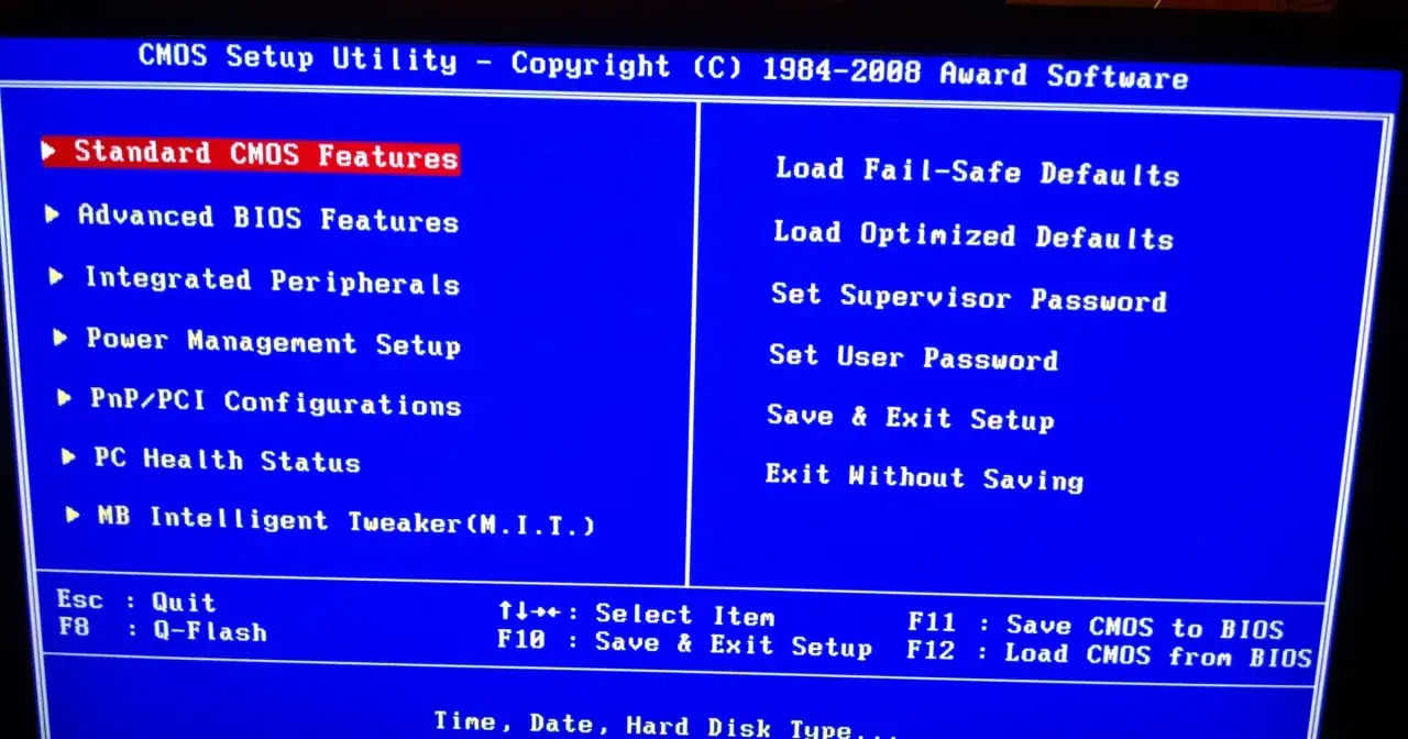 Ekran BIOS Gigabyte. Menu zawiera opcje takie jak "Standard CMOS Features", "Advanced BIOS Features" i "MB Intelligent Tweaker". Można tu znaleźć wskazówki, jak zaktualizować BIOS Gigabyte.
