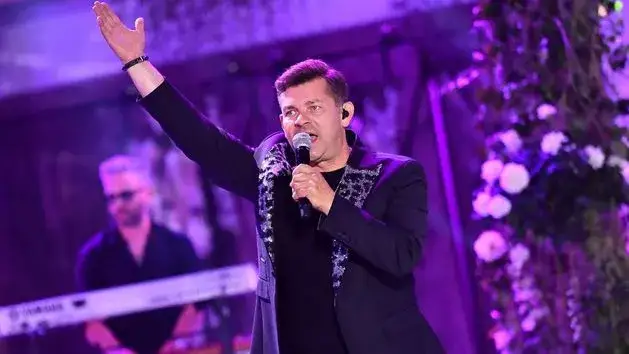 Ile kosztuje koncert Zenka Martyniuka na weselu? Sprawdź ceny!