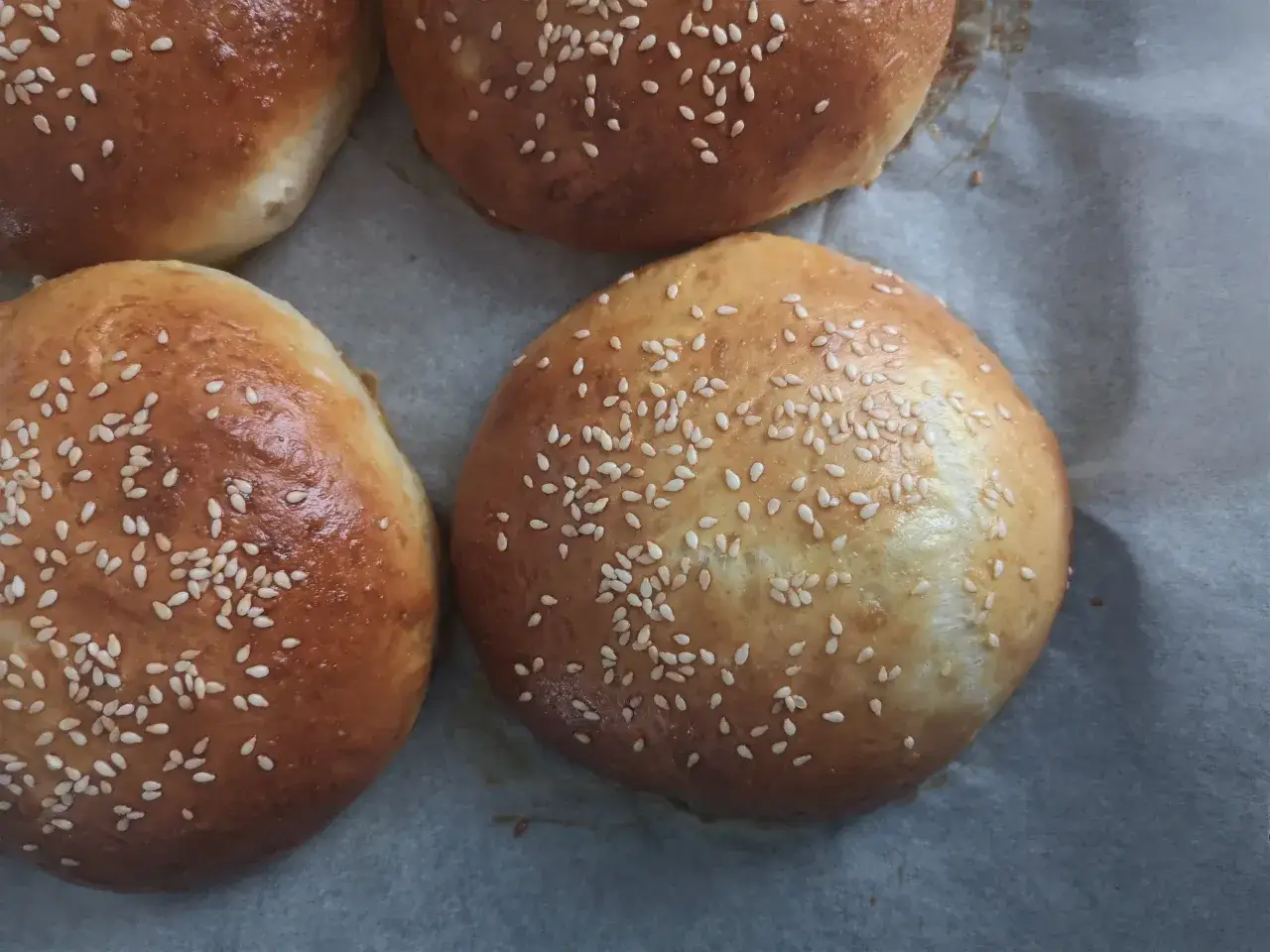 Pains à burger : 20+ idées créatives pour ne plus gaspiller !