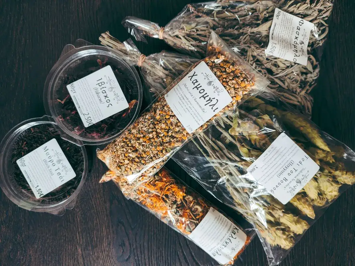 Co warto przywieźć z Grecji? Najlepsze pamiątki, które zachwycą