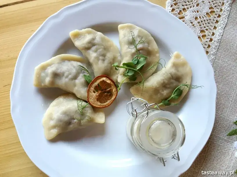 Gdzie zjeść w Zakopanem? Przewodnik po najlepszych smakach Podhala