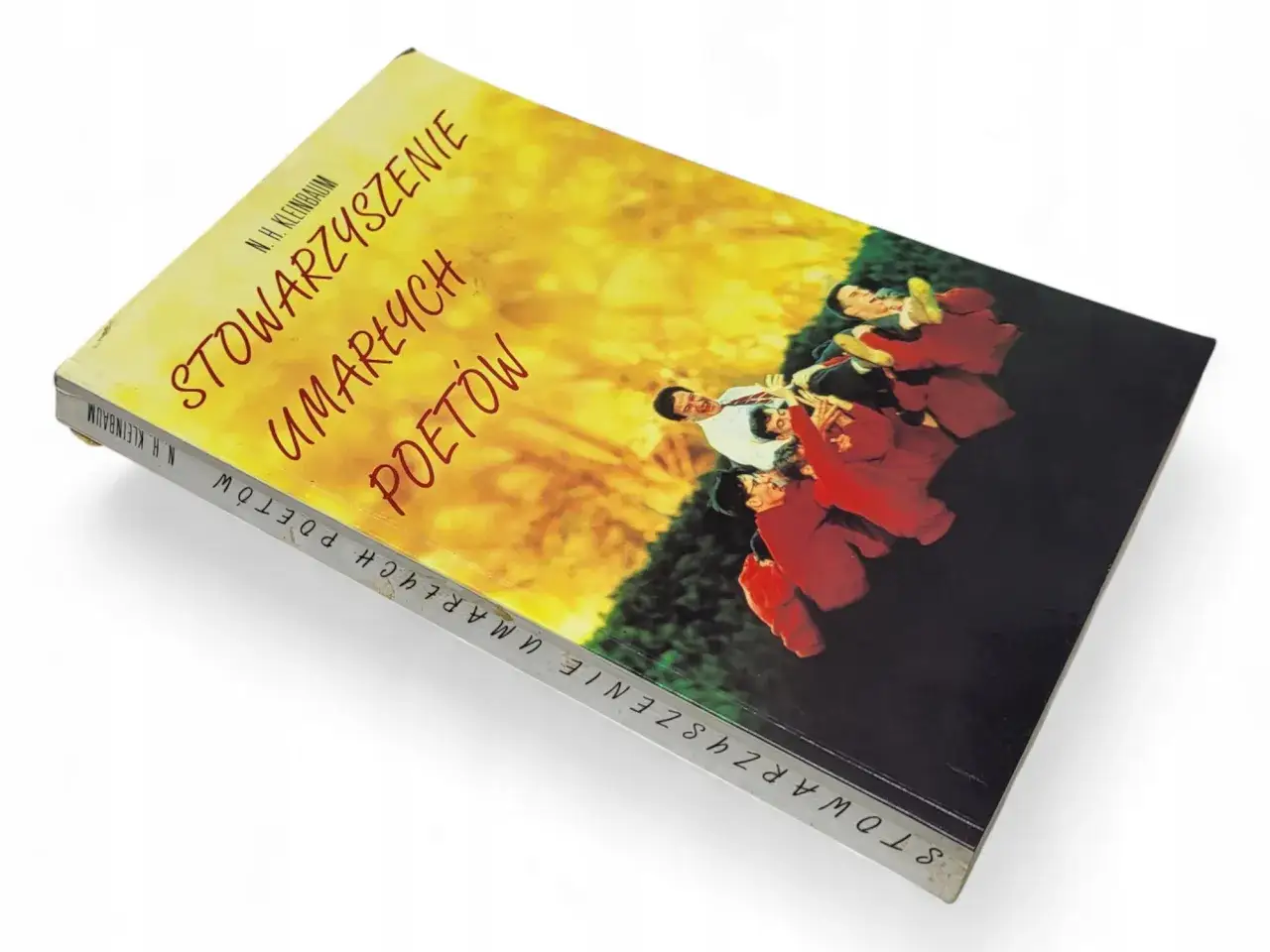 Recenzja książki Stowarzyszenie umarłych poetów – odkryj jej tajemnice