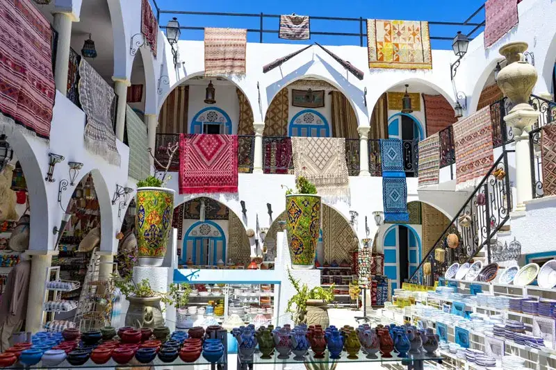 Gdzie leży Djerba? Odkryj ukryte skarby tej tunezyjskiej wyspy